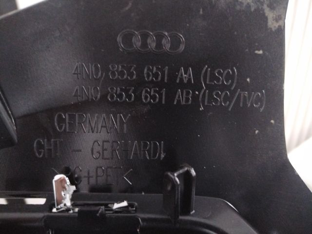 bontott AUDI A8 Hűtőrács