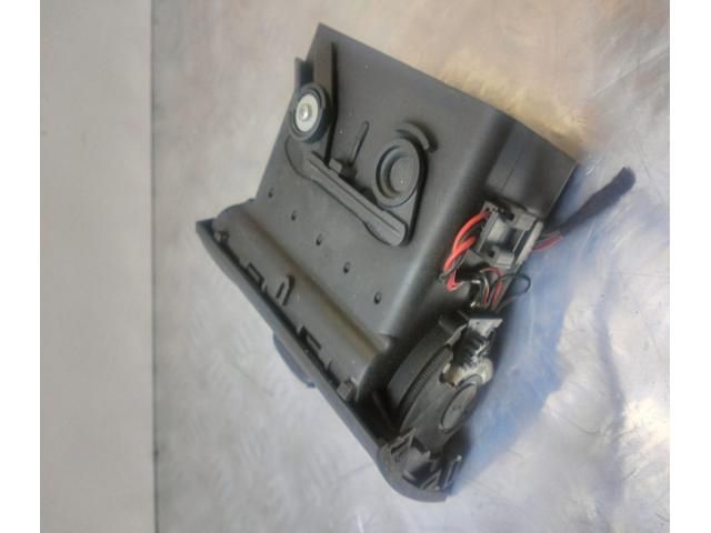 bontott AUDI A8 Hűtőrács