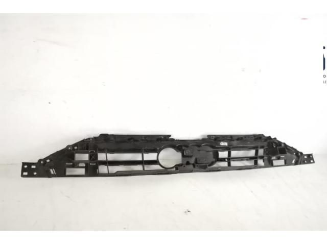 bontott AUDI A8 Hűtőrács