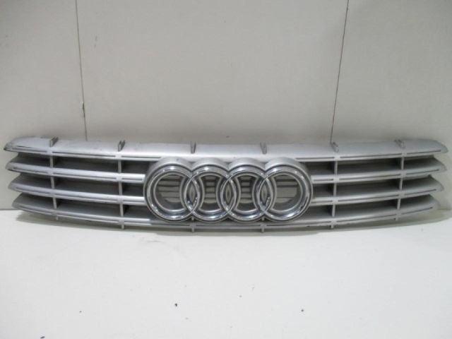 bontott AUDI A8 Hűtőrács