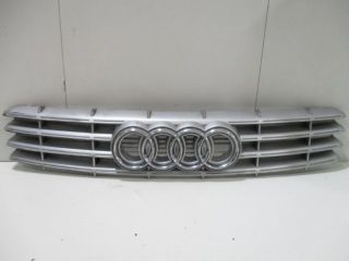 bontott AUDI A8 Hűtőrács