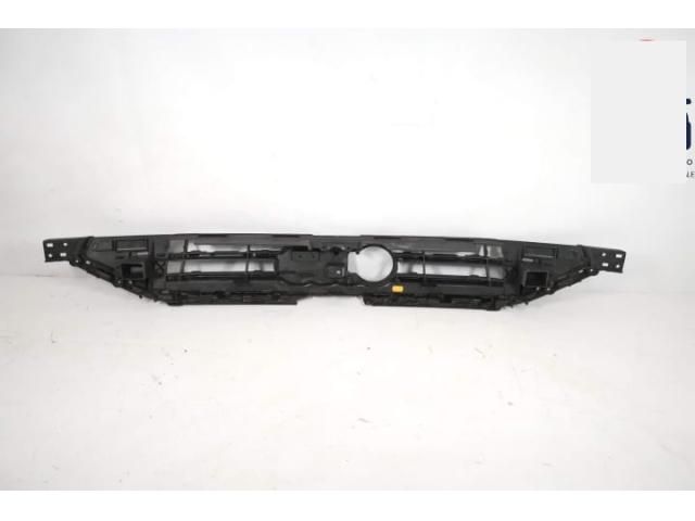 bontott AUDI A8 Hűtőrács