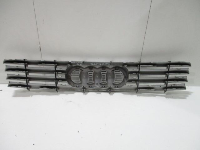 bontott AUDI A8 Hűtőrács