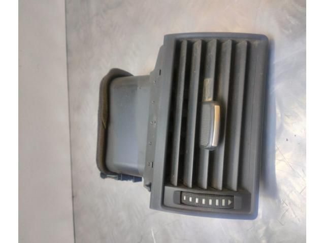 bontott AUDI A8 Hűtőrács