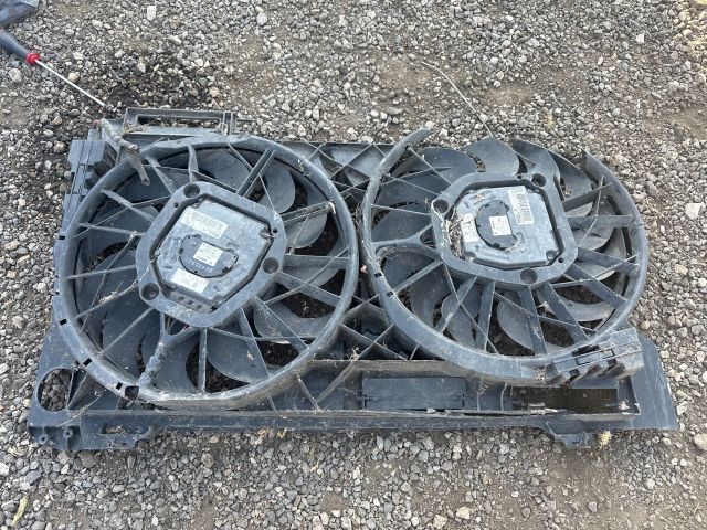 bontott AUDI A8 Hűtőventilátor