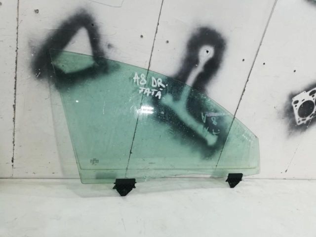 bontott AUDI A8 Jobb első Ablak