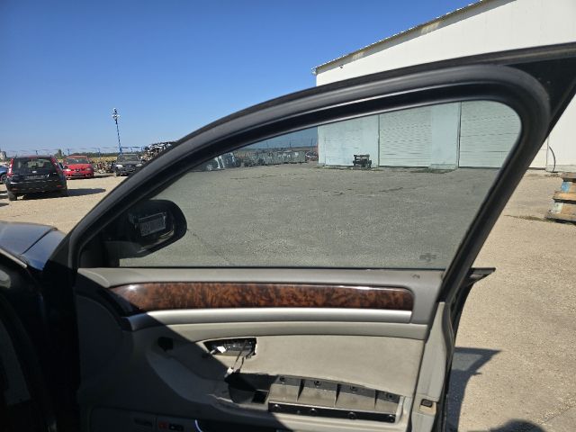 bontott AUDI A8 Jobb első Ablak