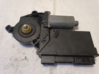 bontott AUDI A8 Jobb első Ablakemelő Motor