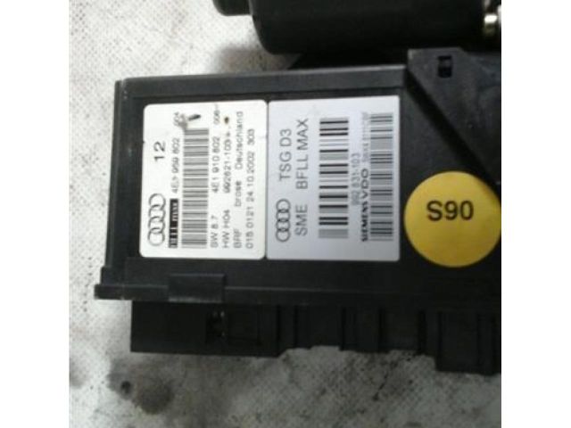 bontott AUDI A8 Jobb első Ablakemelő Motor