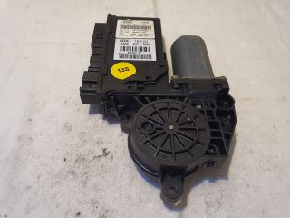 bontott AUDI A8 Jobb első Ablakemelő Motor