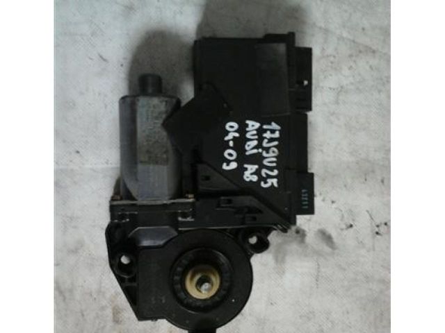 bontott AUDI A8 Jobb első Ablakemelő Motor