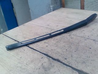 bontott AUDI A8 Jobb első Ablaktörlő Kar