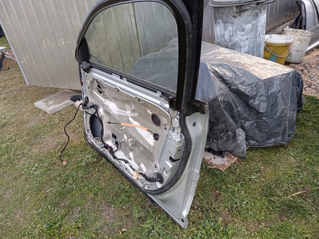 bontott AUDI A8 Jobb első Ajtó (Részeivel)