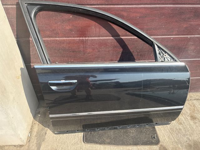 bontott AUDI A8 Jobb első Ajtó (Üres lemez)