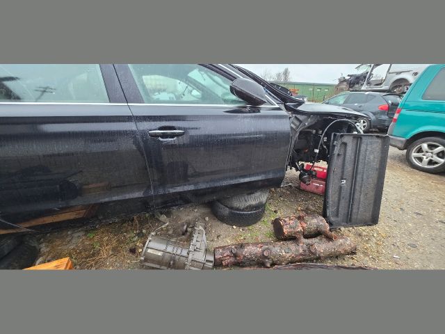 bontott AUDI A8 Jobb első Ajtó (Üres lemez)