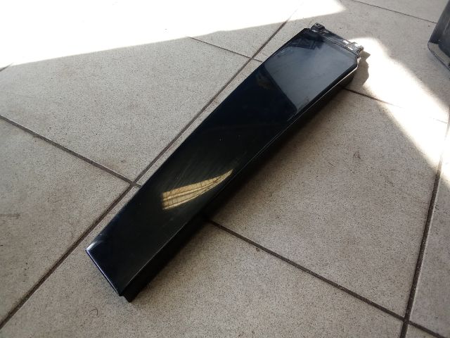 bontott AUDI A8 Jobb első Ajtókeret Burkolat