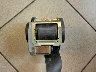 bontott AUDI A8 Jobb első Biztonsági Öv