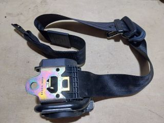 bontott AUDI A8 Jobb első Biztonsági Öv