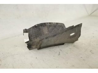 bontott AUDI A8 Jobb első Dobbetét (Kerékjárati, Műanyag)