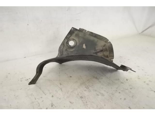 bontott AUDI A8 Jobb első Dobbetét (Kerékjárati, Műanyag)