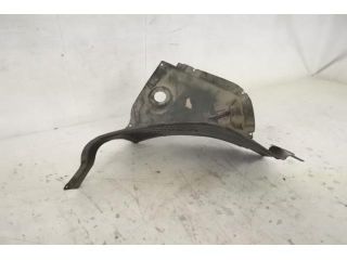 bontott AUDI A8 Jobb első Dobbetét (Kerékjárati, Műanyag)