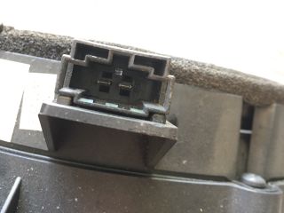 bontott AUDI A8 Jobb első Hangszóró