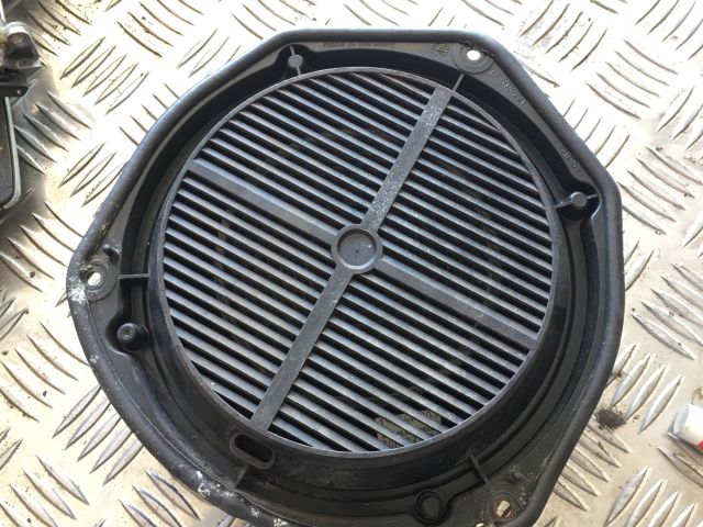 bontott AUDI A8 Jobb első Hangszóró