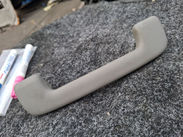 bontott AUDI A8 Jobb első Kapaszkodó (Felső)