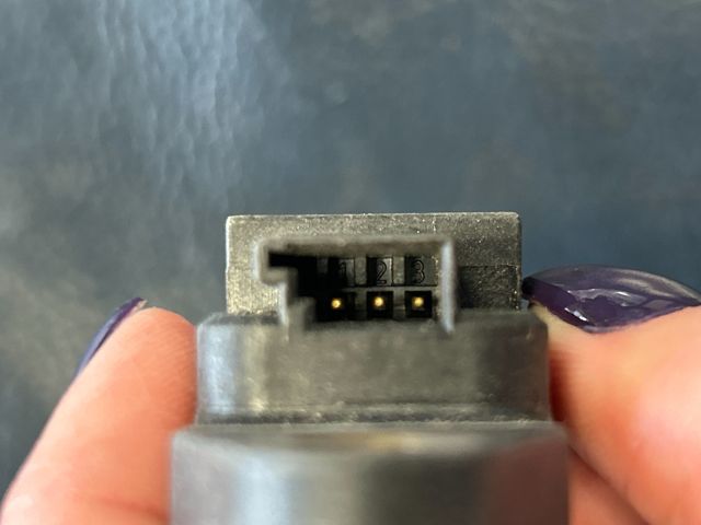 bontott AUDI A8 Jobb első Oldal Ütközés Érzékelő