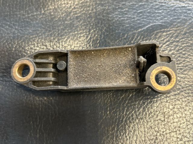 bontott AUDI A8 Jobb első Oldal Ütközés Érzékelő