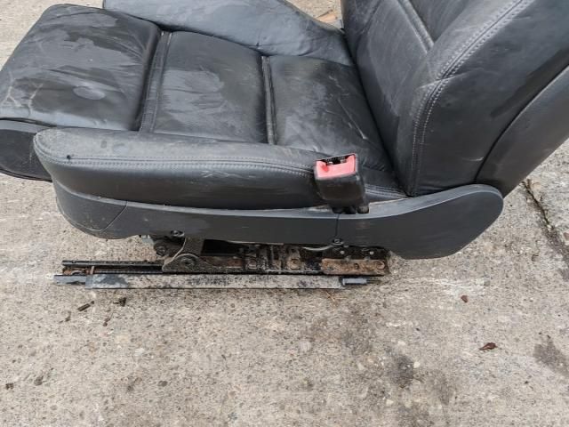 bontott AUDI A8 Jobb első Ülés