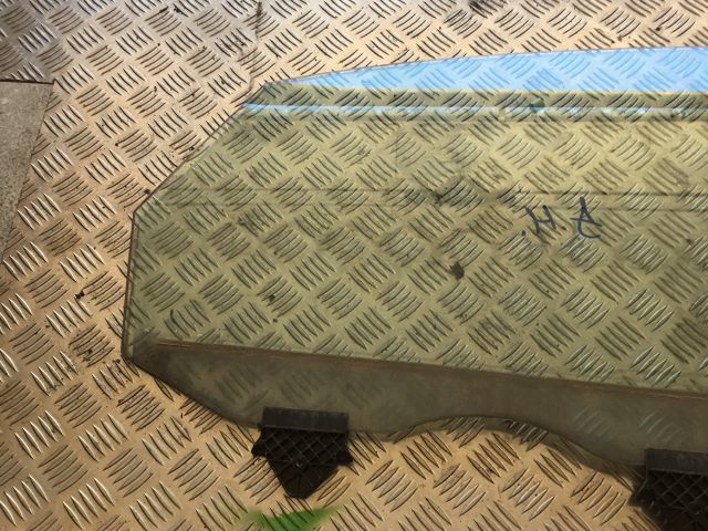 bontott AUDI A8 Jobb hátsó Ablak