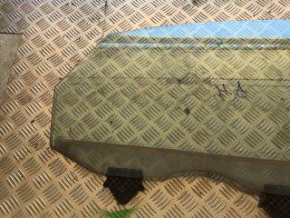 bontott AUDI A8 Jobb hátsó Ablak