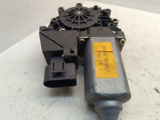 bontott AUDI A8 Jobb hátsó Ablakemelő Motor