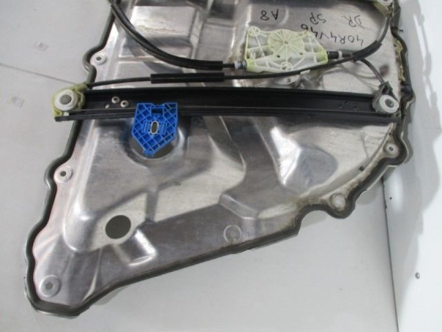 bontott AUDI A8 Jobb hátsó Ablakemelő Szerkezet (Elektromos)