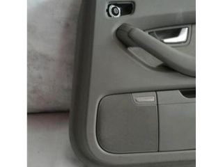 bontott AUDI A8 Jobb hátsó Ajtó Kárpit