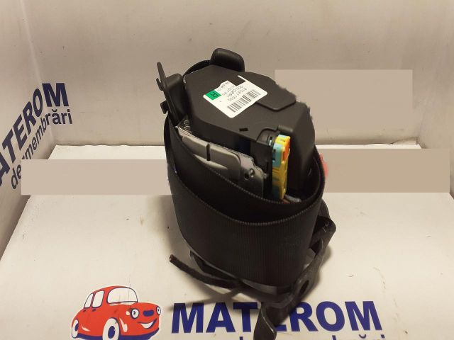 bontott AUDI A8 Jobb hátsó Biztonsági Öv