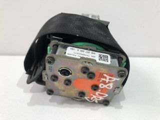 bontott AUDI A8 Jobb hátsó Biztonsági Öv