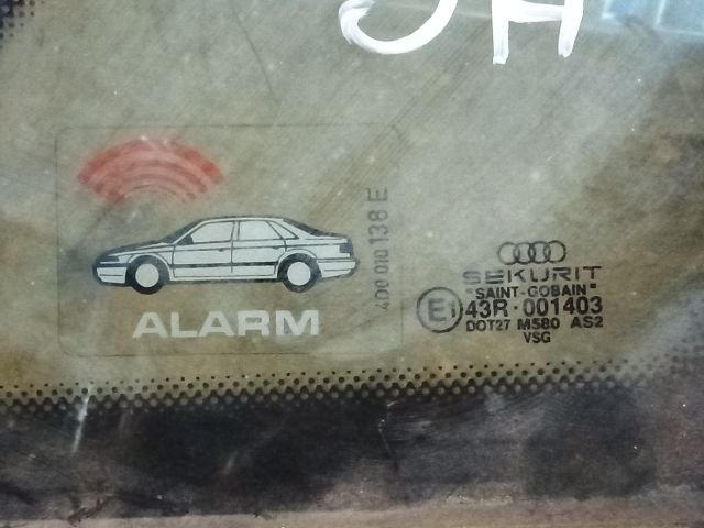 bontott AUDI A8 Jobb hátsó Fixüveg (Ajtóban)