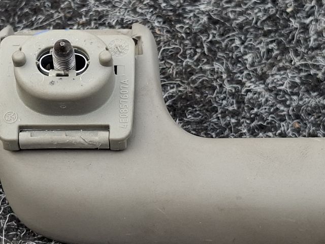 bontott AUDI A8 Jobb hátsó Kapaszkodó (Felső)