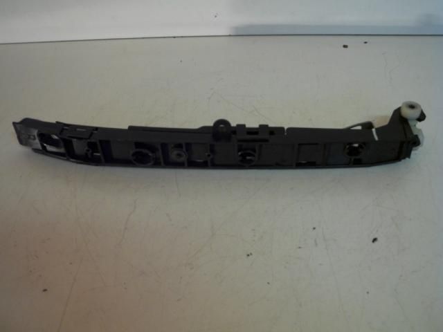 bontott AUDI A8 Jobb hátsó Oldal Lökhárító Tartó (Műanyag)