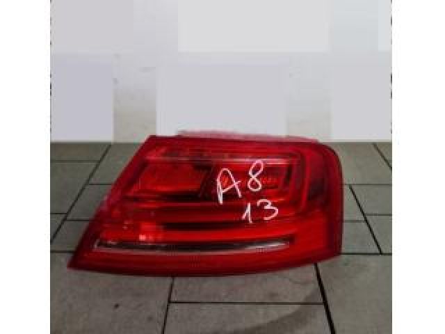 bontott AUDI A8 Jobb Külső Hátsó Lámpa