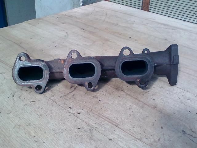 bontott AUDI A8 Jobb Leömlő (V-Motor/Boxer)