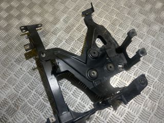 bontott AUDI A8 Jobb Lökhárító Tartó Nyúlványvég