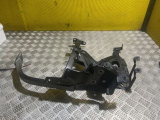 bontott AUDI A8 Jobb Lökhárító Tartó Nyúlványvég