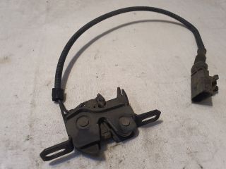 bontott AUDI A8 Jobb Motorháztető Zárszerkezet