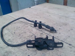 bontott AUDI A8 Jobb Motorháztető Zárszerkezet