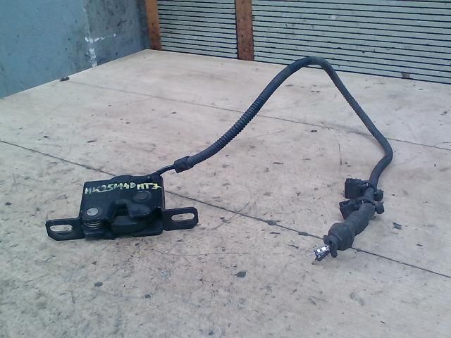 bontott AUDI A8 Jobb Motorháztető Zárszerkezet