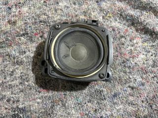 bontott AUDI A8 Jobb Műszerfal Hangszóró