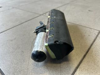 bontott AUDI A8 Jobb Oldallégzsák